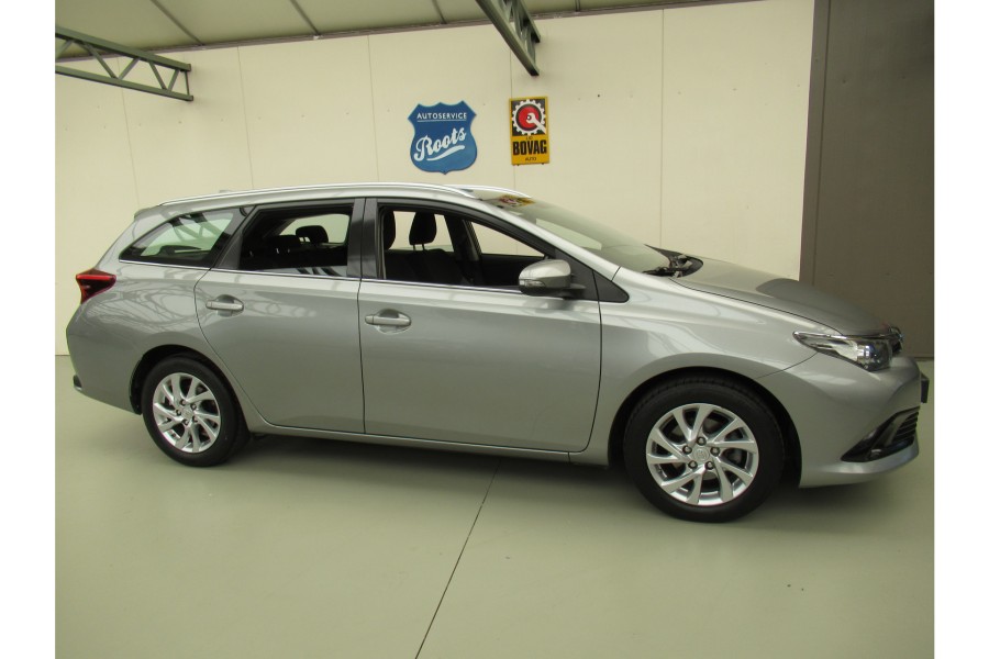 Toyota Auris Touring Sports 1.2 Turbo Aspiration ,