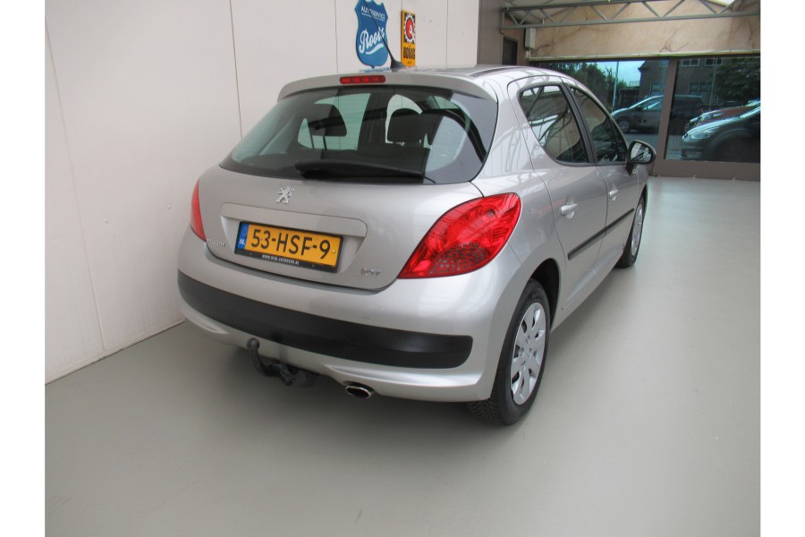 Peugeot 207 1.4 VTi LOOK - 5 DRS