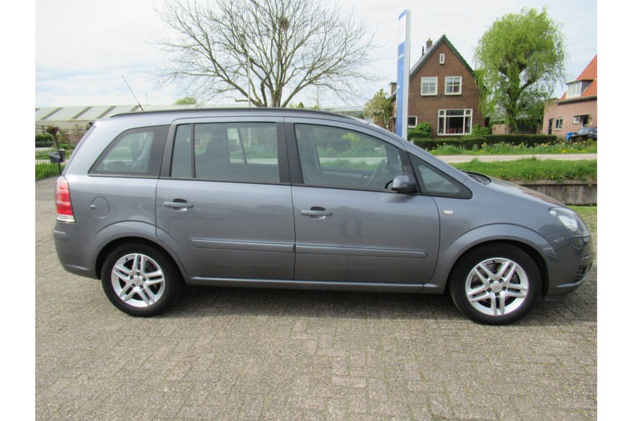 Opel Zafira 2.2 Temptation